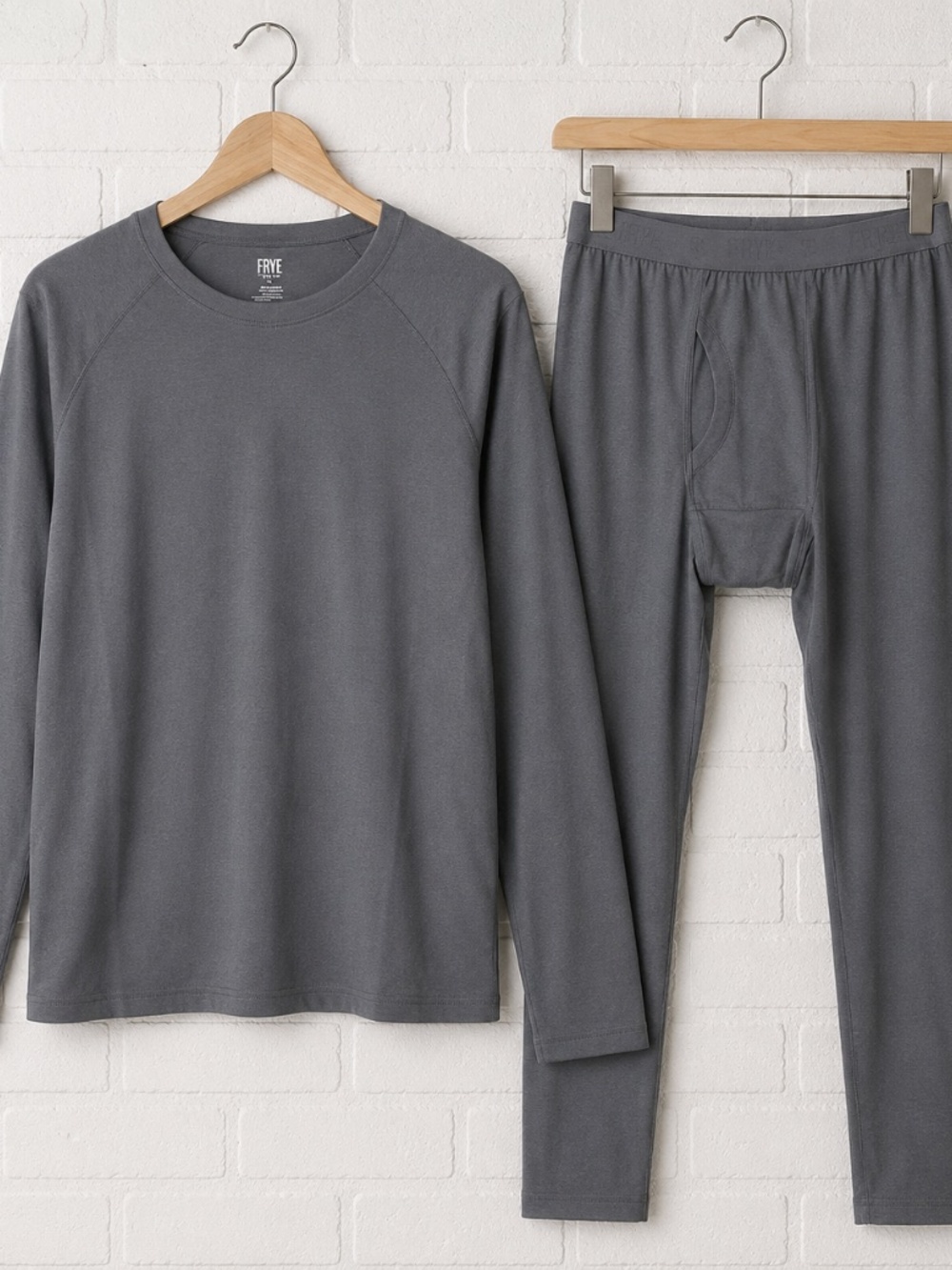 Frye Base Layer Set Top Pants Mens Size L Performance Thermal Gorpcore Hiking‎